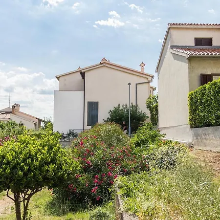 شقة With Wifi - 13031